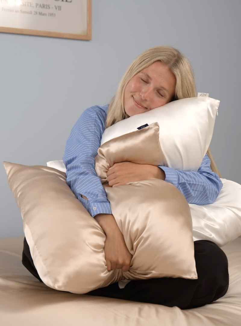 Kissenbezug aus 100 % Maulbeerseide (OEKO-TEX) Beige